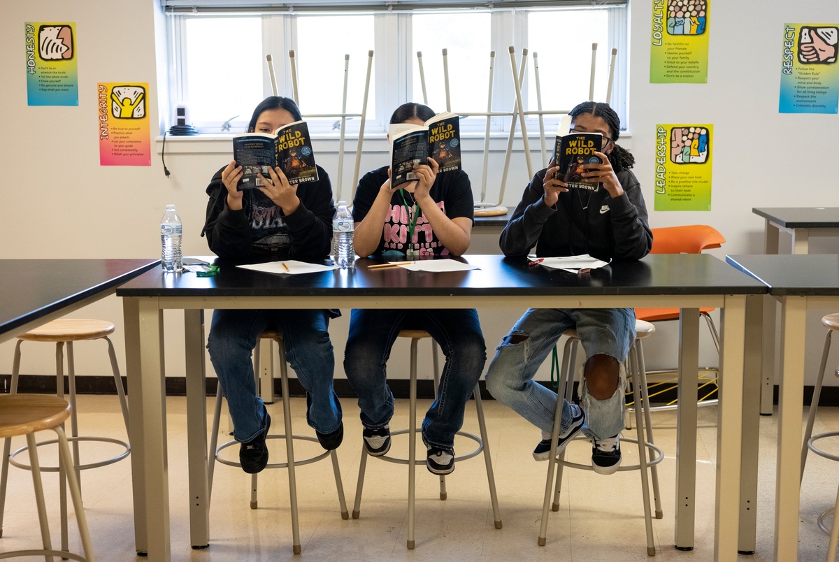 Overhauling STAAR test is back on the table this special session. But the clock is ticking.